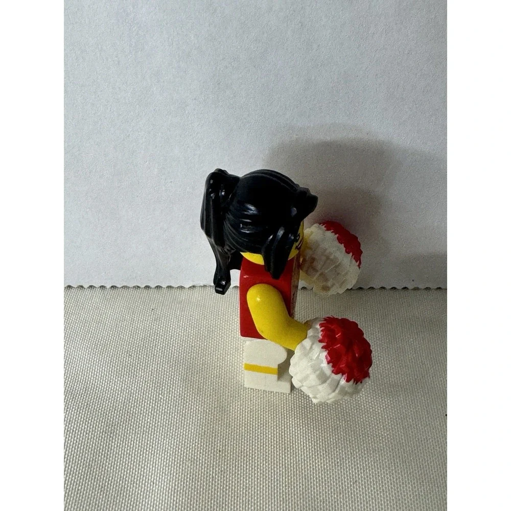 LEGO Minifigure Series 1 Cheerleader (col01-3) Red Uniform‎ w/ Pom-Poms